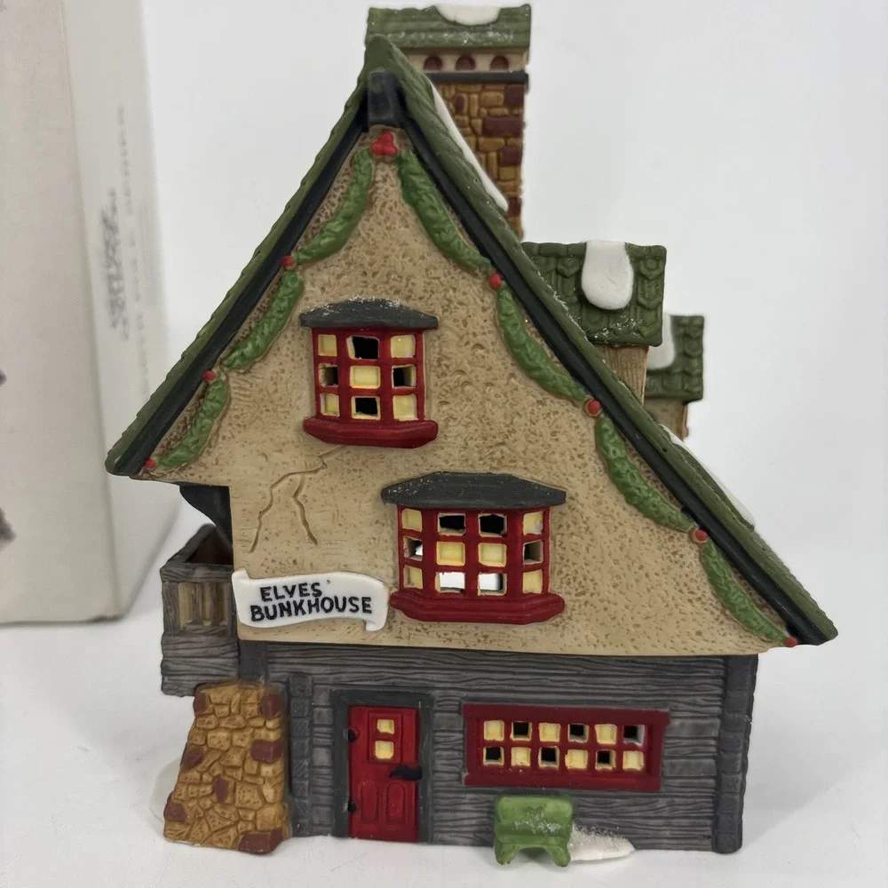 Dept 56 Elf Bunkhouse North Pole Series Christmas Village Accessory Boxed